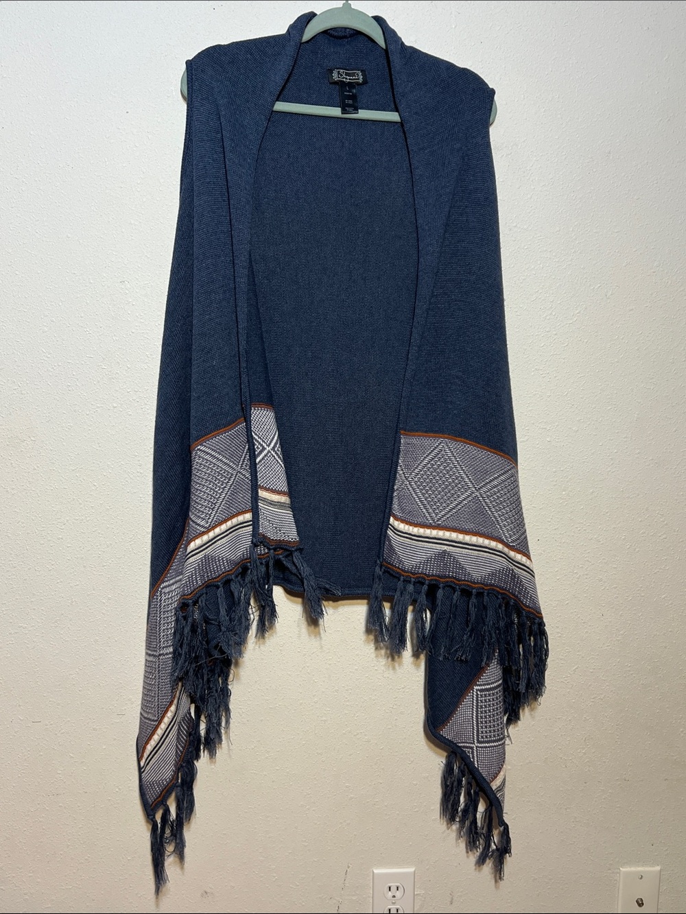 Shyanne Southwestern Fringed Best Wrap with Western Geometric Trim